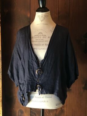 Navy Short Sleeve Tie-Front Linen Vest